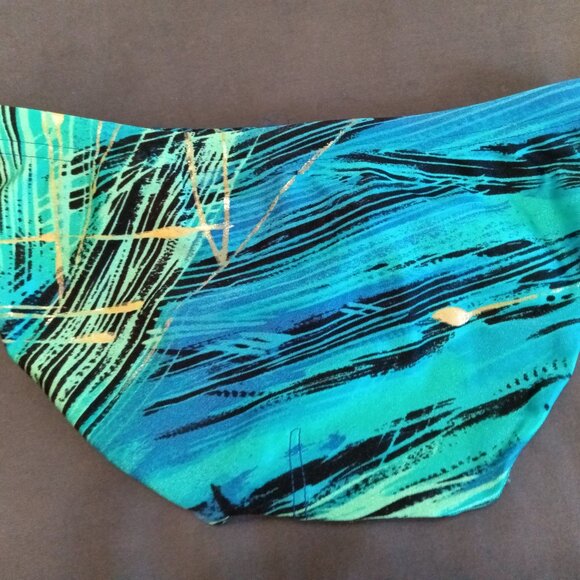 VINTAGE 1" SIDES CATALINA SWIM BRIEF, BLUE DESIGN, ASIAN SIZE "M" (Pre-Owned) - Picture 2 of 6